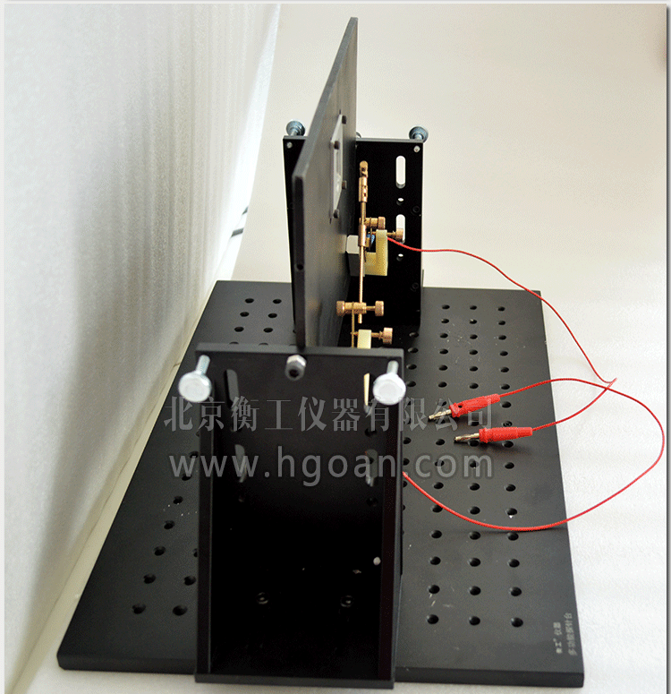 衡工可翻轉(zhuǎn)微流控芯片檢測平臺